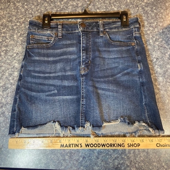 American Eagle Women's‎ Next Level Stretch Denim Skirt|Hi-Rise Mini|Size 8 - Picture 4 of 9